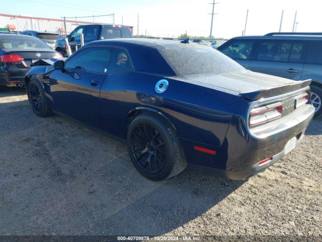 2C3CDZAT8FH821581 Dodge Challenger R/t