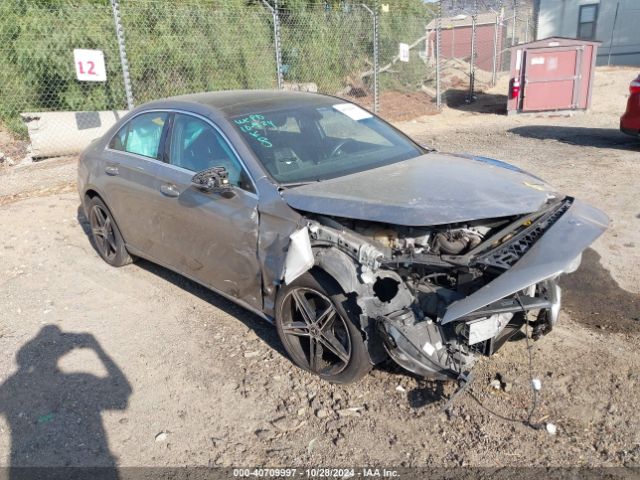 2019 MERCEDES-BENZ A 220 WDD3G4EB5KW022138