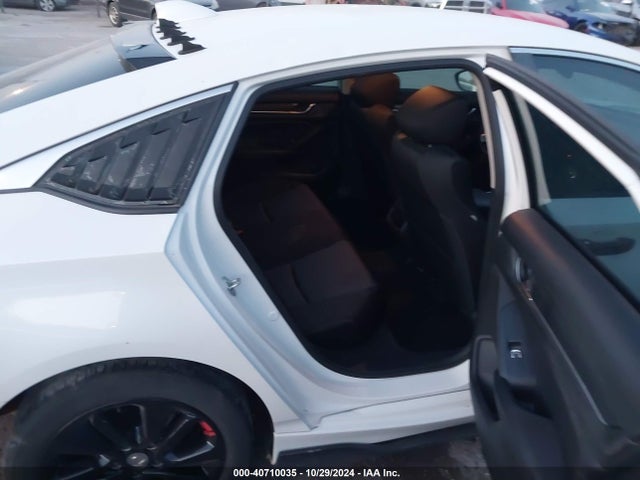 Honda ACCORD LX 2018 1HGCV1F17JA087946 Image 8