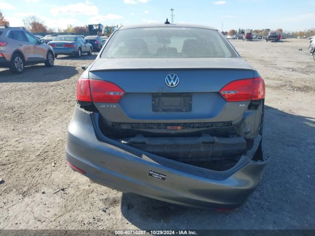 3VWD17AJ1EM442138 Volkswagen Jetta 1.8t Se