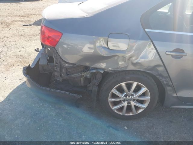 3VWD17AJ1EM442138 Volkswagen Jetta 1.8t Se