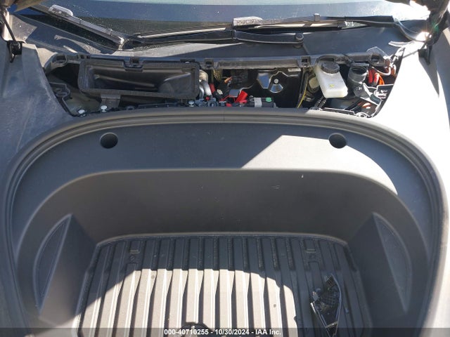 2023 TESLA MODEL 3 5YJ3E1EAXPF700657 Photo 9