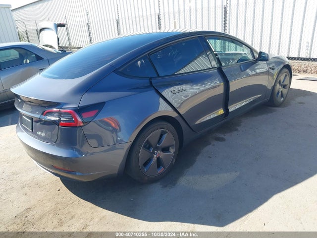 2023 TESLA MODEL 3 5YJ3E1EAXPF700657 Photo 3