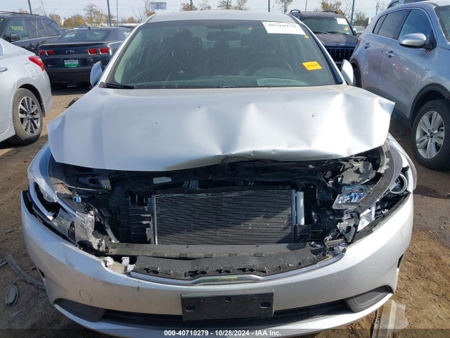 KIA FORTE LX 2018 3KPFL4A72JE213674 Image 12
