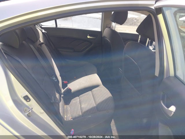 KIA FORTE LX 2018 3KPFL4A72JE213674 Image 8