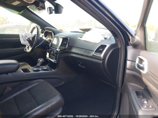 1C4RJFAGXLC438420 Jeep Grand Cherokee Laredo E 4x4