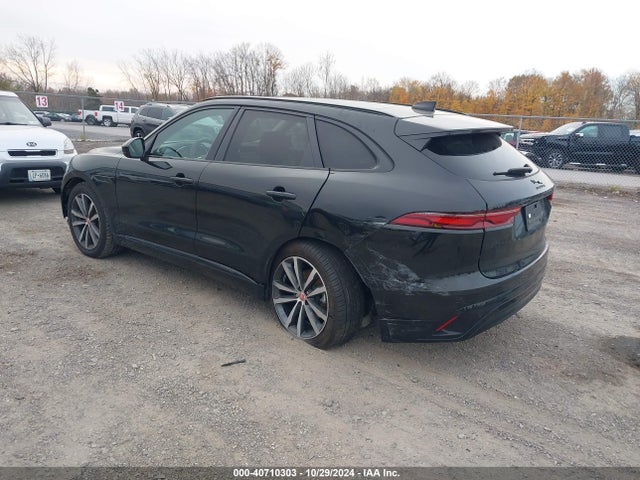2023 JAGUAR F-PACE SADCJ2EXXPA711810 Photo 2
