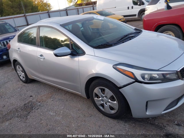 KIA FORTE LX 2017 3KPFK4A70HE073699 Image 13