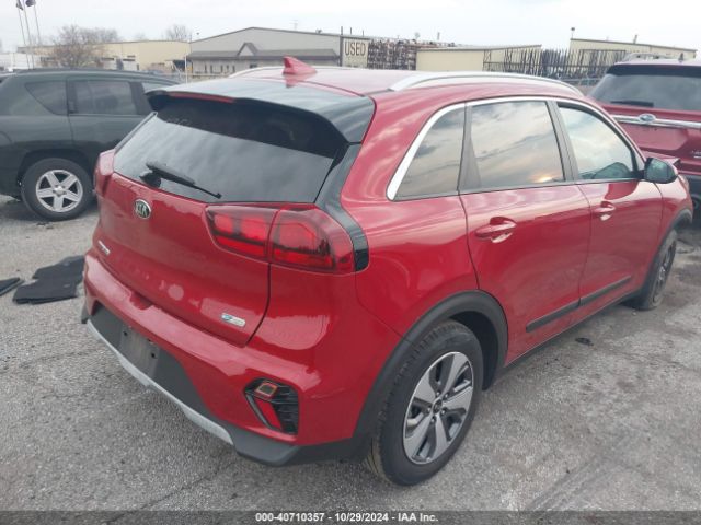 KNDCB3LC3L5425251 KIA NIRO LX