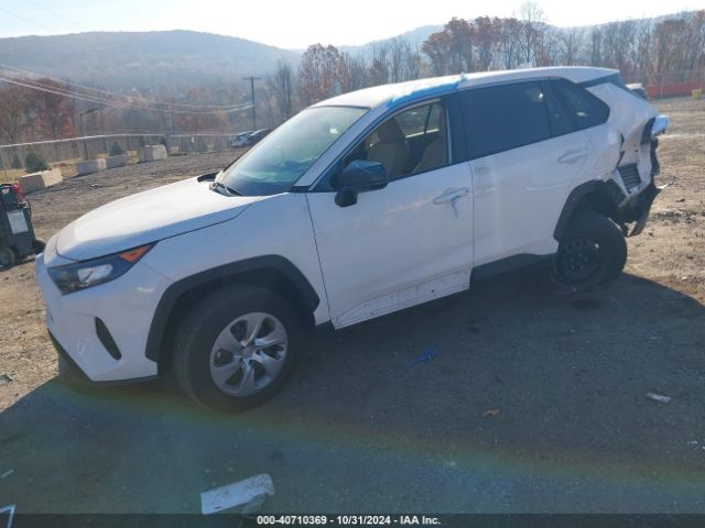 2T3F1RFV3NW309852 Toyota RAV4 LE