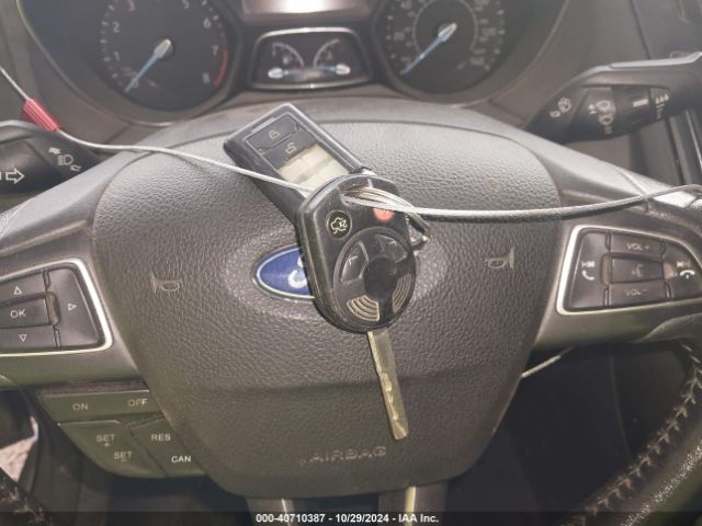 1FADP3F29FL379908 Ford FOCUS SE