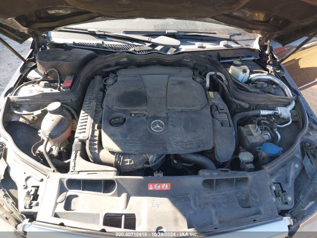 40710418 :رقم المزاد ، WDDGF8AB6ER311632 vin ، 2014 Mercedes-benz C 300 Luxury 4matic/sport 4matic مزاد بيع