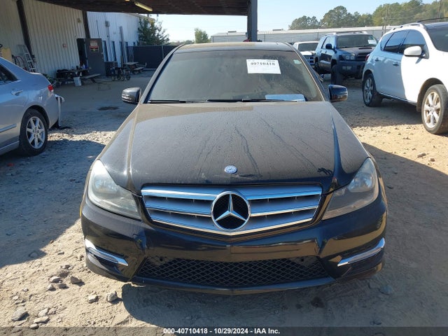 40710418 :رقم المزاد ، WDDGF8AB6ER311632 vin ، 2014 Mercedes-benz C 300 Luxury 4matic/sport 4matic مزاد بيع
