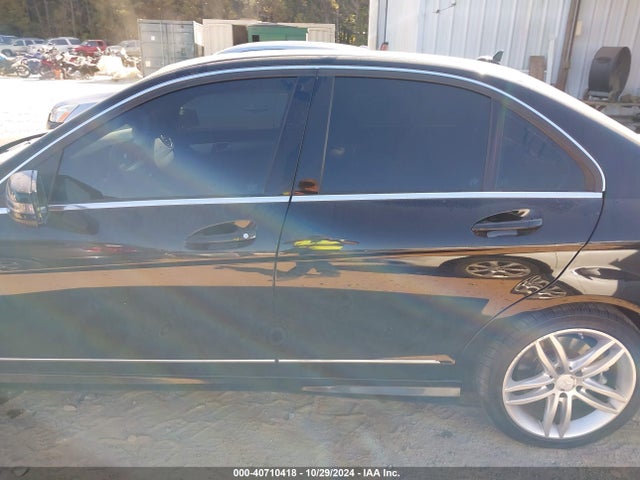 40710418 :رقم المزاد ، WDDGF8AB6ER311632 vin ، 2014 Mercedes-benz C 300 Luxury 4matic/sport 4matic مزاد بيع