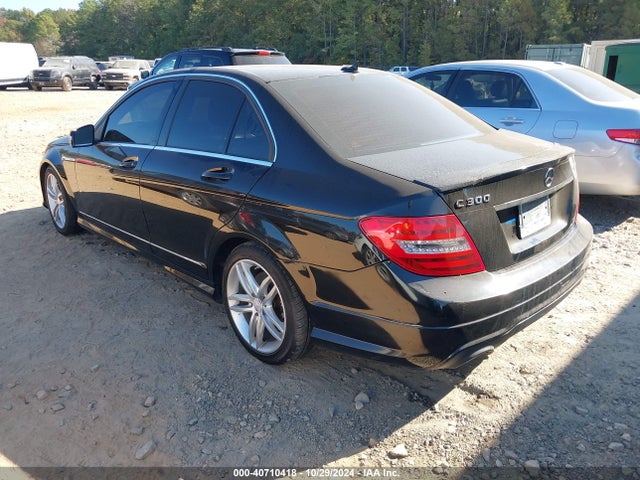 40710418 :رقم المزاد ، WDDGF8AB6ER311632 vin ، 2014 Mercedes-benz C 300 Luxury 4matic/sport 4matic مزاد بيع
