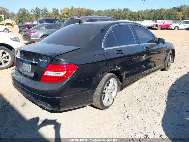 40710418 :رقم المزاد ، WDDGF8AB6ER311632 vin ، 2014 Mercedes-benz C 300 Luxury 4matic/sport 4matic مزاد بيع