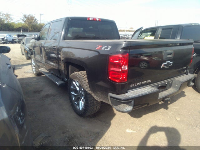 3GCUKREC9JG570644 Chevrolet Silverado 1500 2lt
