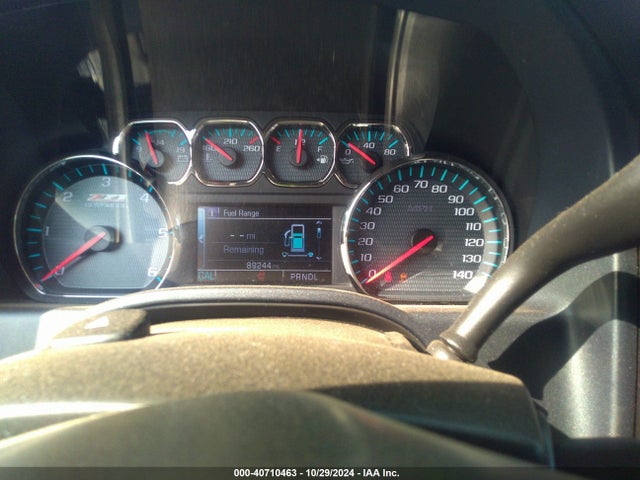 3GCUKREC9JG570644 Chevrolet Silverado 1500 2lt