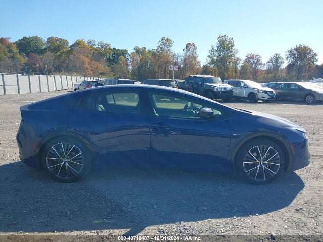 Toyota Prius Xle Awd-e 2023 JTDADABU6P3005484 Image 13