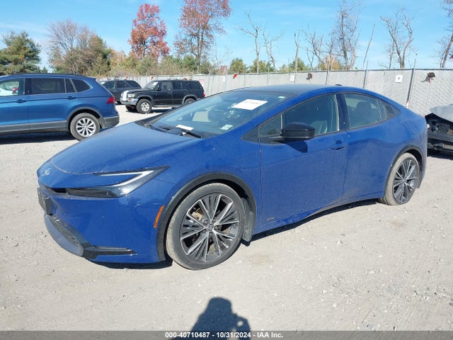 Toyota Prius Xle Awd-e 2023 JTDADABU6P3005484 Image 2