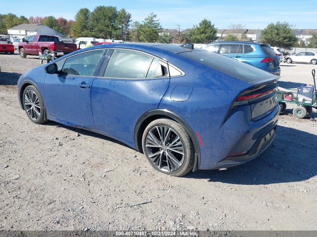 Toyota Prius Xle Awd-e 2023 JTDADABU6P3005484 Image 3