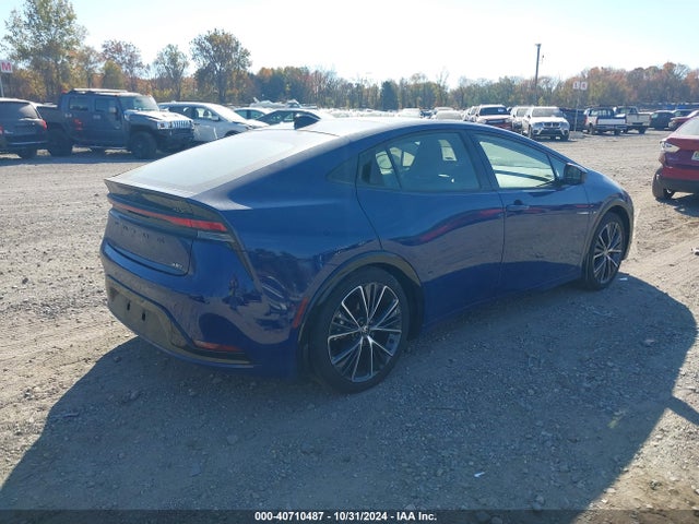 Toyota Prius Xle Awd-e 2023 JTDADABU6P3005484 Image 4