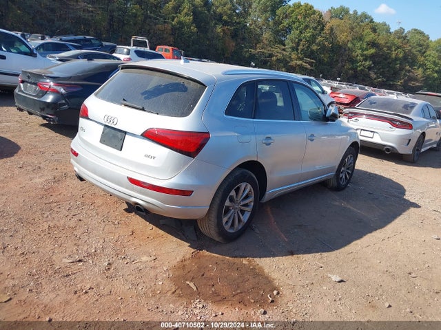 Audi Q5 2.0t Premium 2014 WA1CFAFP8EA067124 Image 4