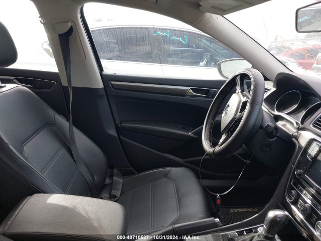 Aukcja sprzedaży 2017 Volkswagen Passat 1.8t Se, vin: 1VWBT7A36HC078887, numer aukcji: 40710527