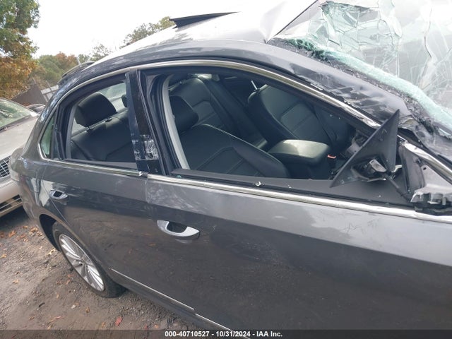 Aukcja sprzedaży 2017 Volkswagen Passat 1.8t Se, vin: 1VWBT7A36HC078887, numer aukcji: 40710527