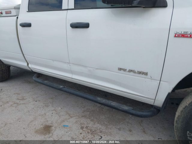 3C6UR5HJ0LG300694 RAM 2500 Tradesman  4x4 8' Box