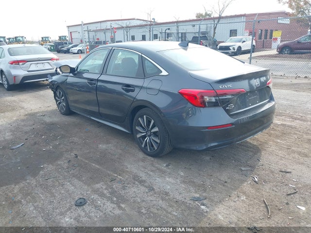 Honda CIVIC EX 2022 2HGFE1F70NH322079 Image 3
