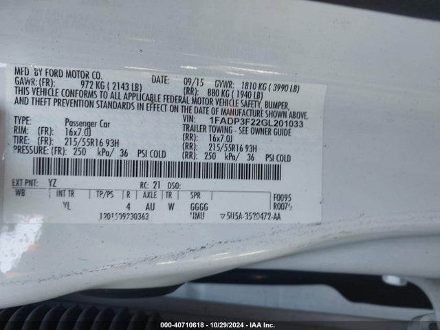 Ford FOCUS SE 2016 1FADP3F22GL201033 Image 9