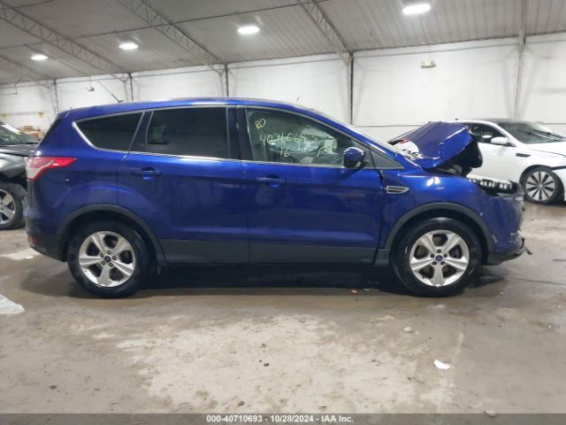 1FMCU9GX2GUC37743 Ford ESCAPE SE
