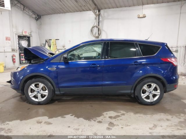 1FMCU9GX2GUC37743 Ford ESCAPE SE