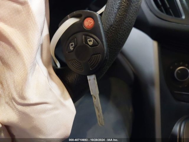 1FMCU9GX2GUC37743 Ford ESCAPE SE
