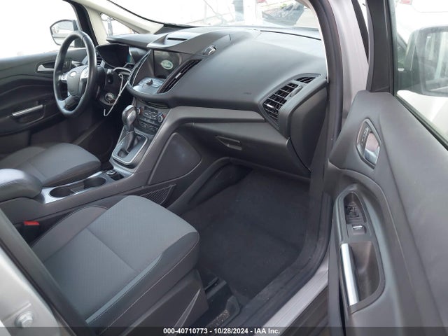 1FADP5AU6JL106082 Ford C-max Hybrid Se