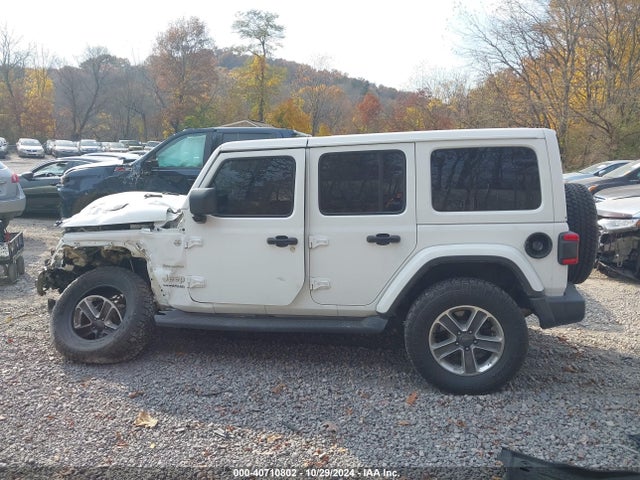 1C4HJXEG5LW103530 Jeep Wrangler Unlimited Sahara 4x4