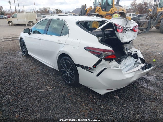 4T1G11AK7MU442561 Toyota CAMRY SE