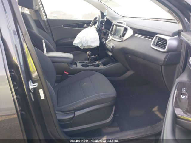 5XYPG4A35HG330569 KIA Sorento 2.4l Lx