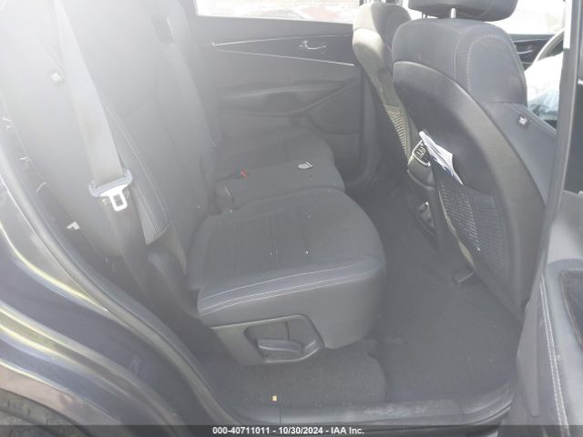 5XYPG4A35HG330569 KIA Sorento 2.4l Lx