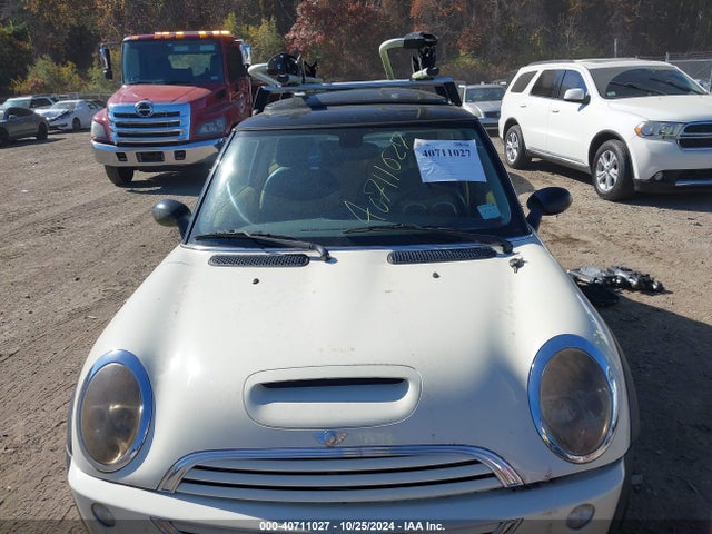 2004 MINI COOPER S WMWRE33464TD87795 Photo 5