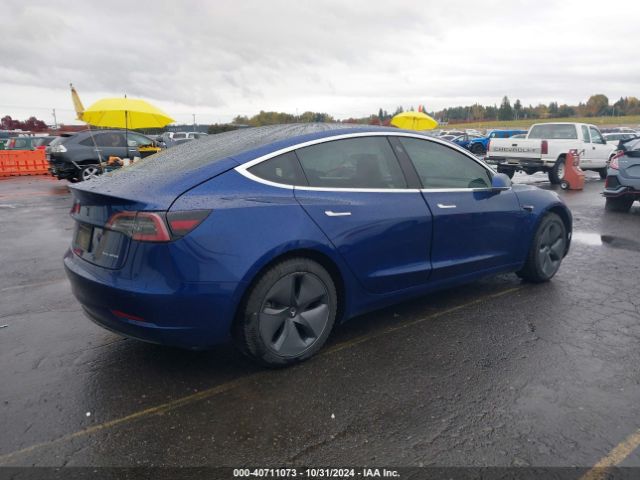 5YJ3E1EB7KF526628 Tesla Model 3 Long Range/performance