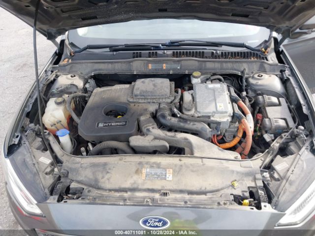 3FA6P0RU8KR188304 Ford Fusion Hybrid Titanium