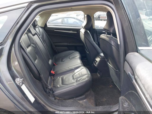 3FA6P0RU8KR188304 Ford Fusion Hybrid Titanium