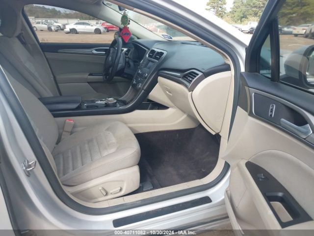 3FA6P0H75HR117856 Ford FUSION SE