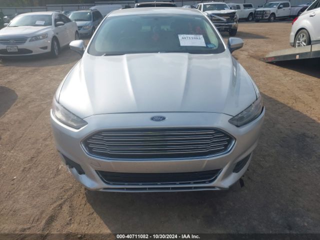 3FA6P0H75HR117856 Ford FUSION SE