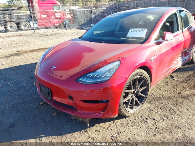 2018 TESLA MODEL 3 5YJ3E1EB1JF114817 Photo 9