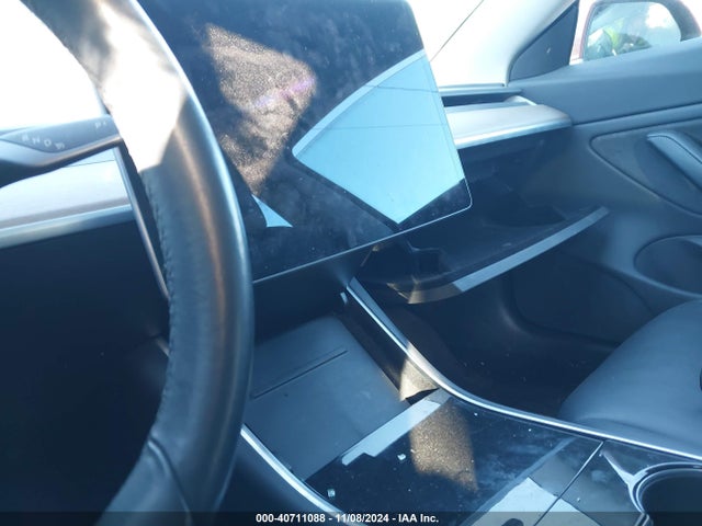 Tesla Model 3 Long Range/performance 2018 5YJ3E1EB1JF114817 Image 14