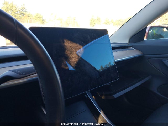 2018 TESLA MODEL 3 5YJ3E1EB1JF114817 Photo 6