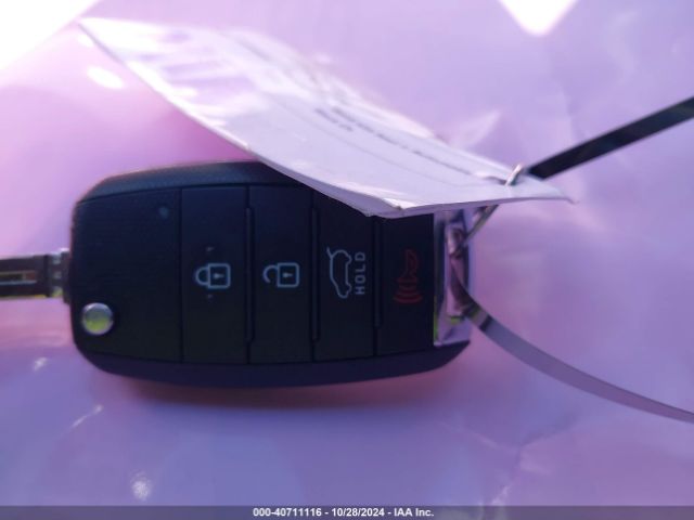 KNDJP3A57J7560232 KIA SOUL +